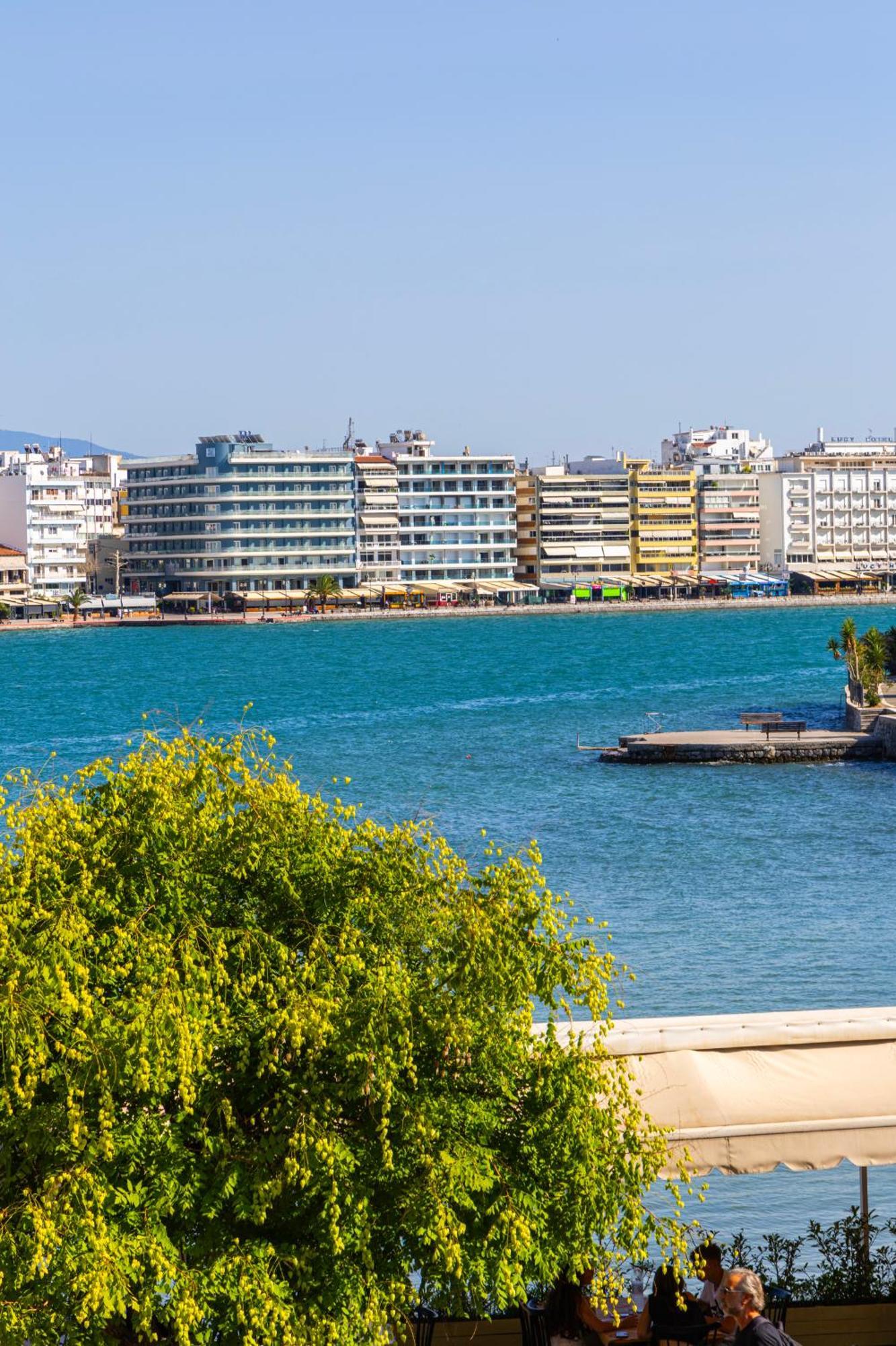 Luxury Apartment By The Sea- Euripus Strait Karababás Εξωτερικό φωτογραφία